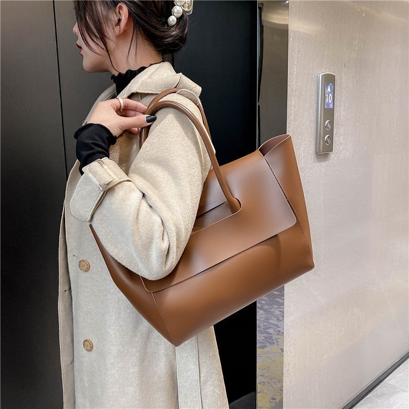 Sac à main rétro grande capacité pour femme